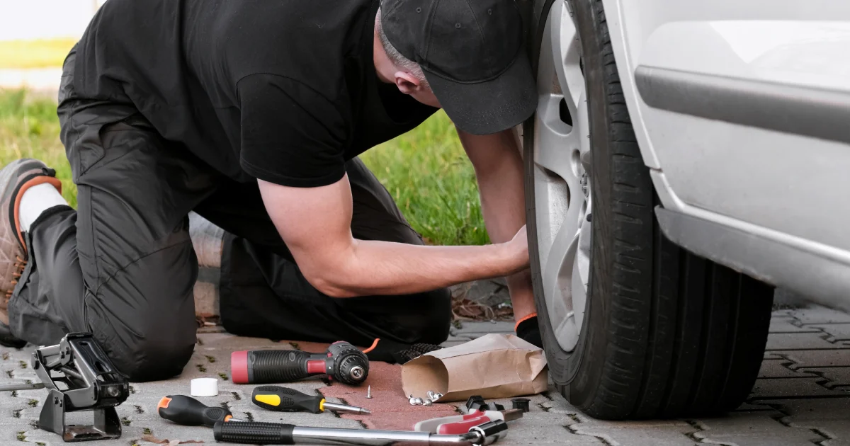 Essential Tools for Changing a Flat Tire